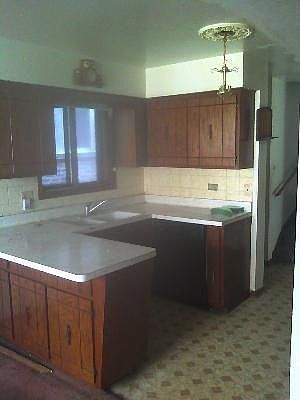 4th image of 6209 N Claremont Ave