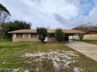 329 Popps Ferry Rd, Biloxi, MS 39531
