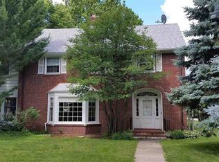 530 Calvin Park Blvd, Rockford, IL 61107