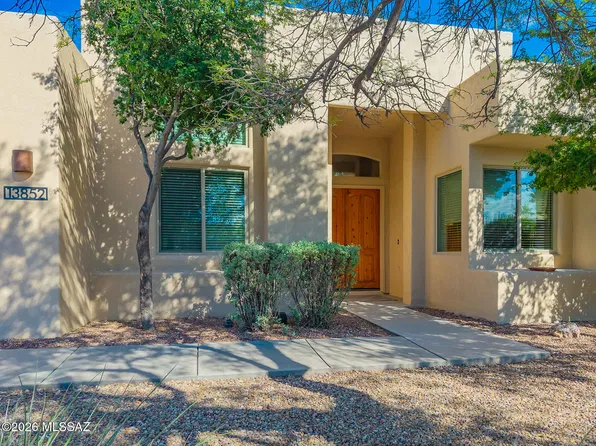 13852 N Topflite Dr, Oro Valley, AZ 85755