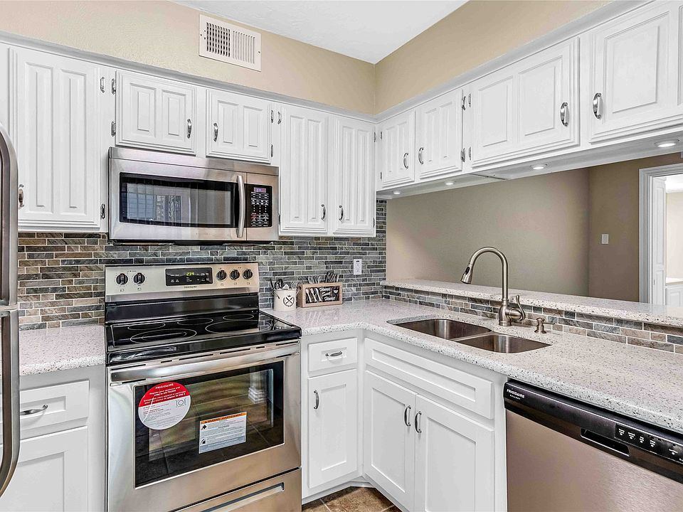1st image of 14800 Enterprise Dr APT 9A