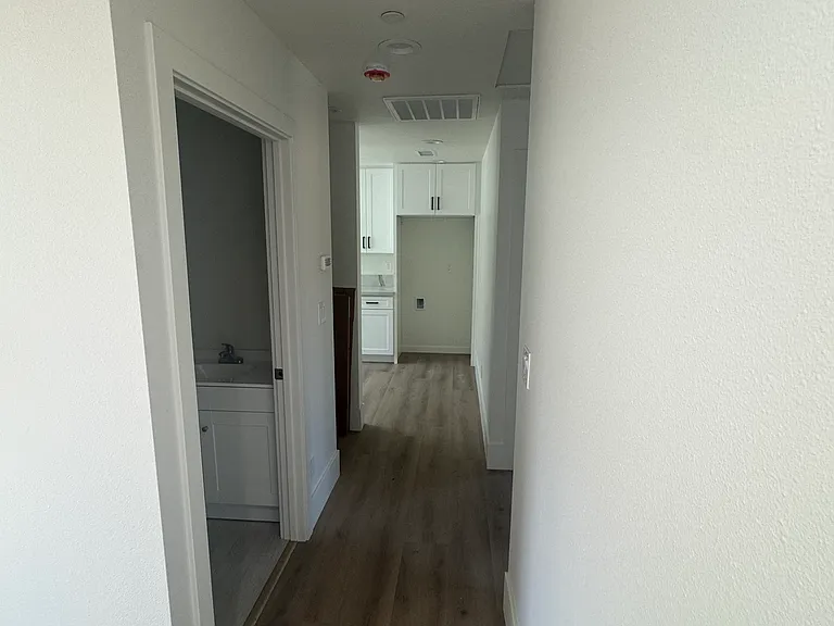 8847 1/2 Isora St #1/2 — Photo 13