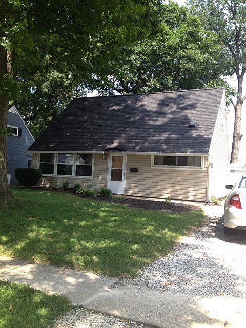 1st image of 1857 Windsor St