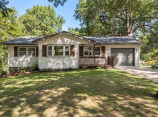 1810 Miami St, Leavenworth, KS 66048