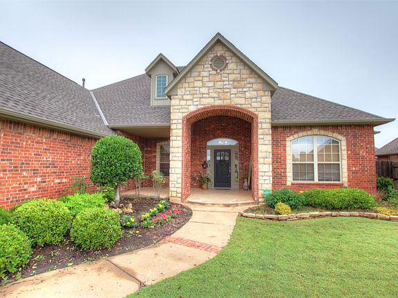 Great front porch!