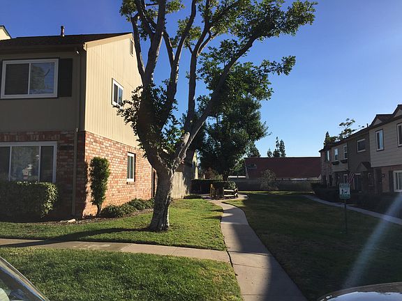 2nd image of 1194 Denver Ln Unit E