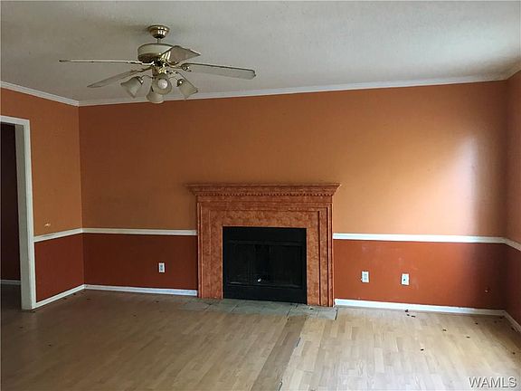2nd image of 6020 4th Ave
