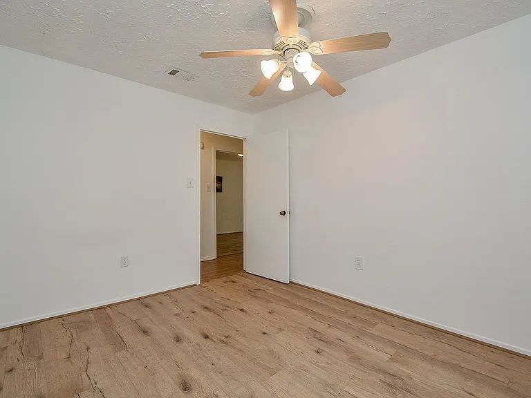 3315 Honey Creek Dr — Photo 28