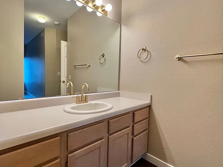 4545 Wheaton Dr #A240 — Photo 18