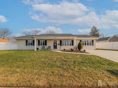 22 Drexel Ter, Monroe Township, NJ, 08831
