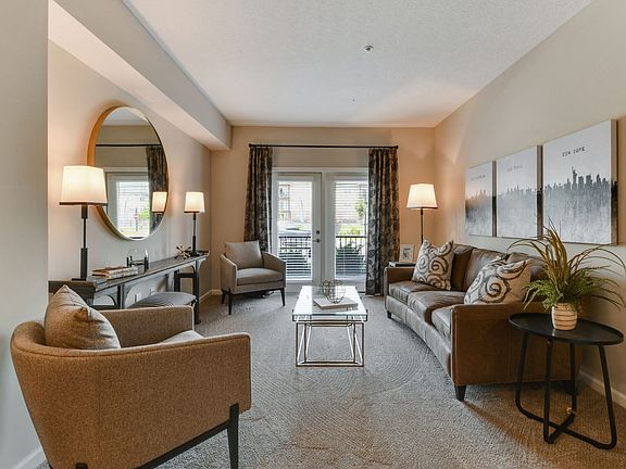 4th image of 1108 Carriage Knoll Ln #5185R304