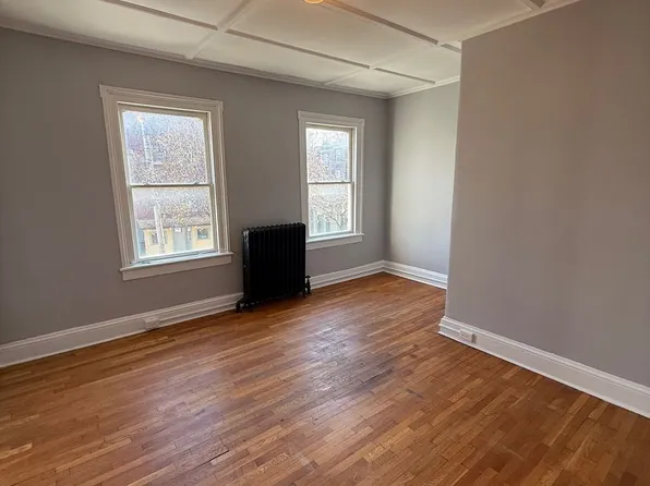 113 Liberty St, Newburgh, NY 12550