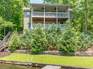 652 Smith Mountain Dr, Jacksons Gap, AL 36861