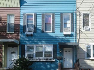294 Hemlock St #1, Brooklyn, NY 11208