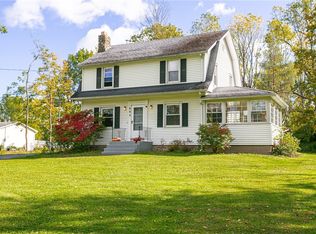 465 Mendon Ionia Rd, Honeoye Falls, NY 14472