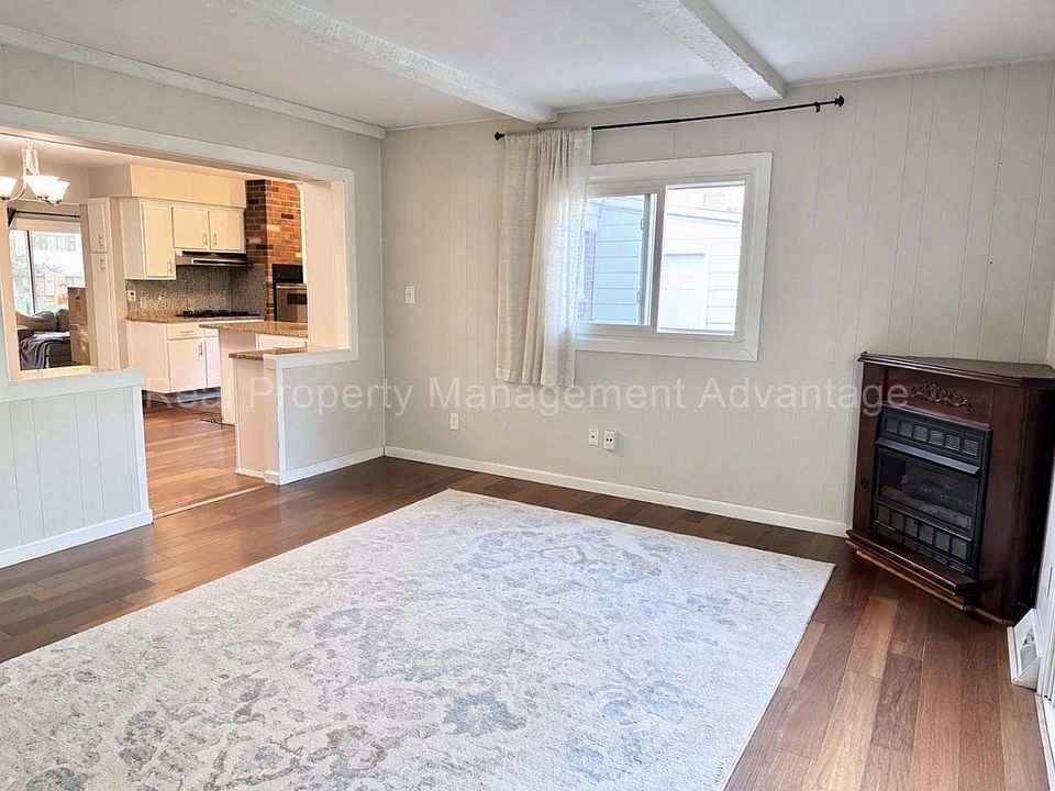 21020 Robinwood St, photo 7