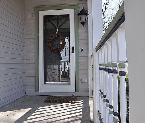 2nd image of 402 Tusculum Ave