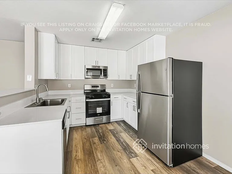 4945 Drifting Pebble St — Photo 9