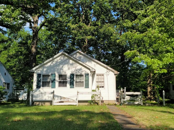 752 Hc Mathis Dr, Paducah, KY 42001
