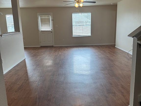 4th image of 15130 Meredith Ln