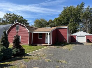 41 Long Swamp Rd, Wolcott, CT 06716