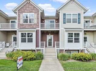 4323 Stratton Blvd SE, Kentwood, MI