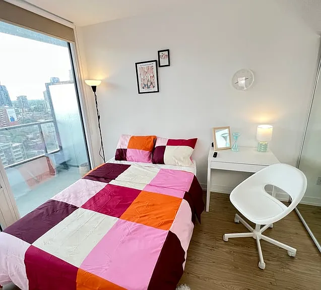 85 Wood St #Penthouse 06 — Photo 2