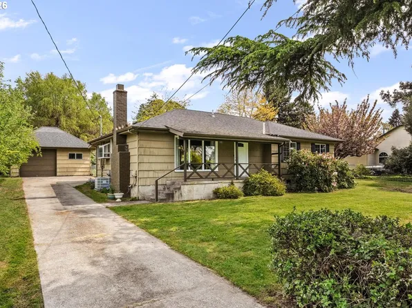 17820 SE Candy Ln, Milwaukie, OR 97267