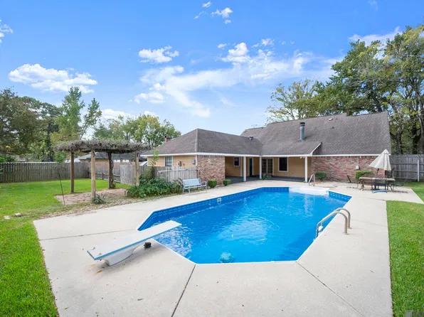 5131 Hickory Ridge Blvd, Baton Rouge, LA 70817