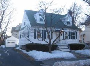 103 Fayette St, Quincy, MA 02170