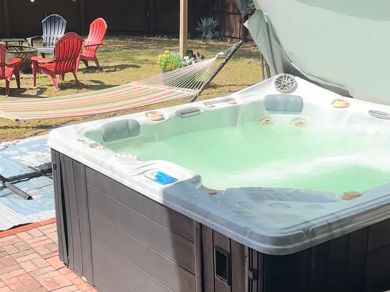 1812 Chaz Ct — Photo 5