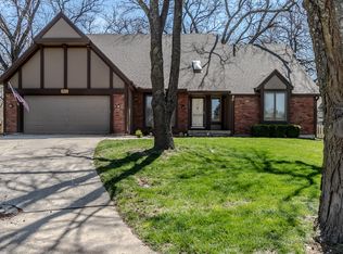 7972 W 114th Ter, Overland Park, KS 66210