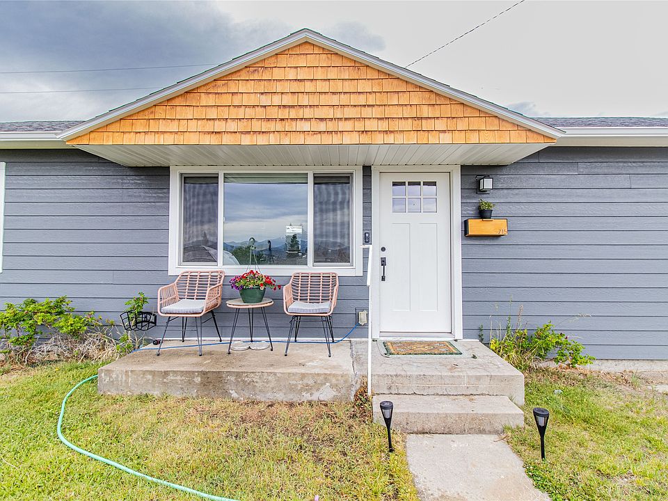 1st image of 715 11th St