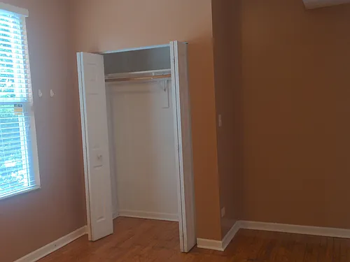 1435 N Avers Ave #2 Photo 1