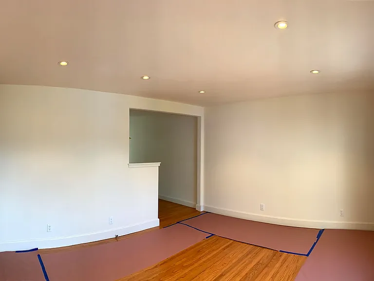 450 Loma Vista Ter — Photo 3