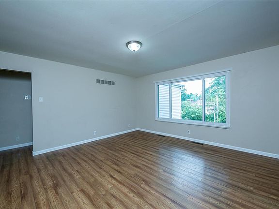 5th image of 1264 Bardot Ln
