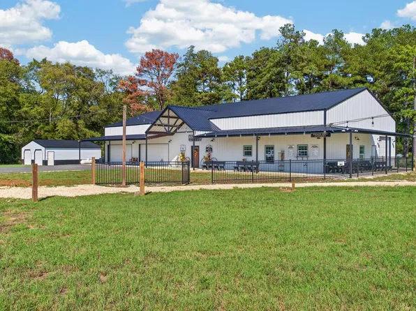 252 County Road 2641, Garrison, TX 75946