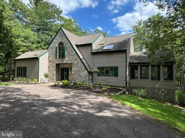 1038 S Blakeslee Rd, Oakland, MD 21550