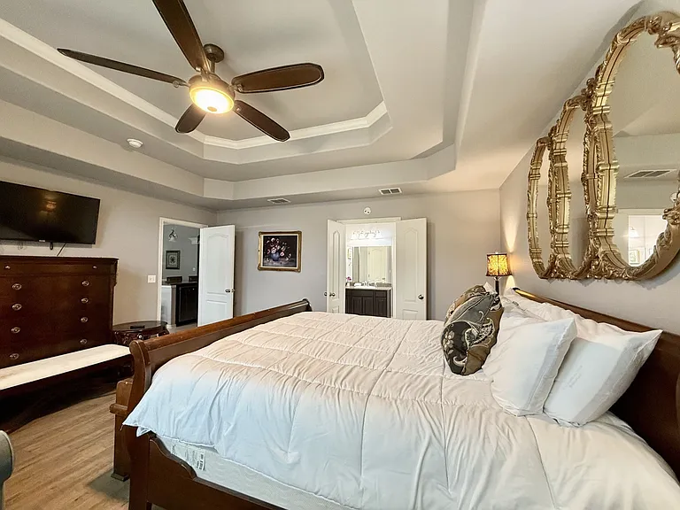2109 Cardinales Ln — Photo 22