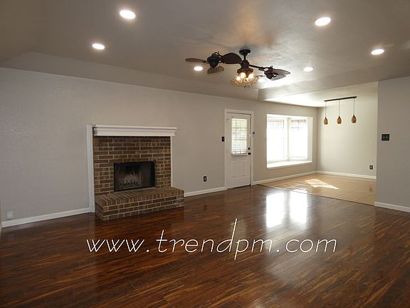 3rd image of 7512 Bogart Dr
