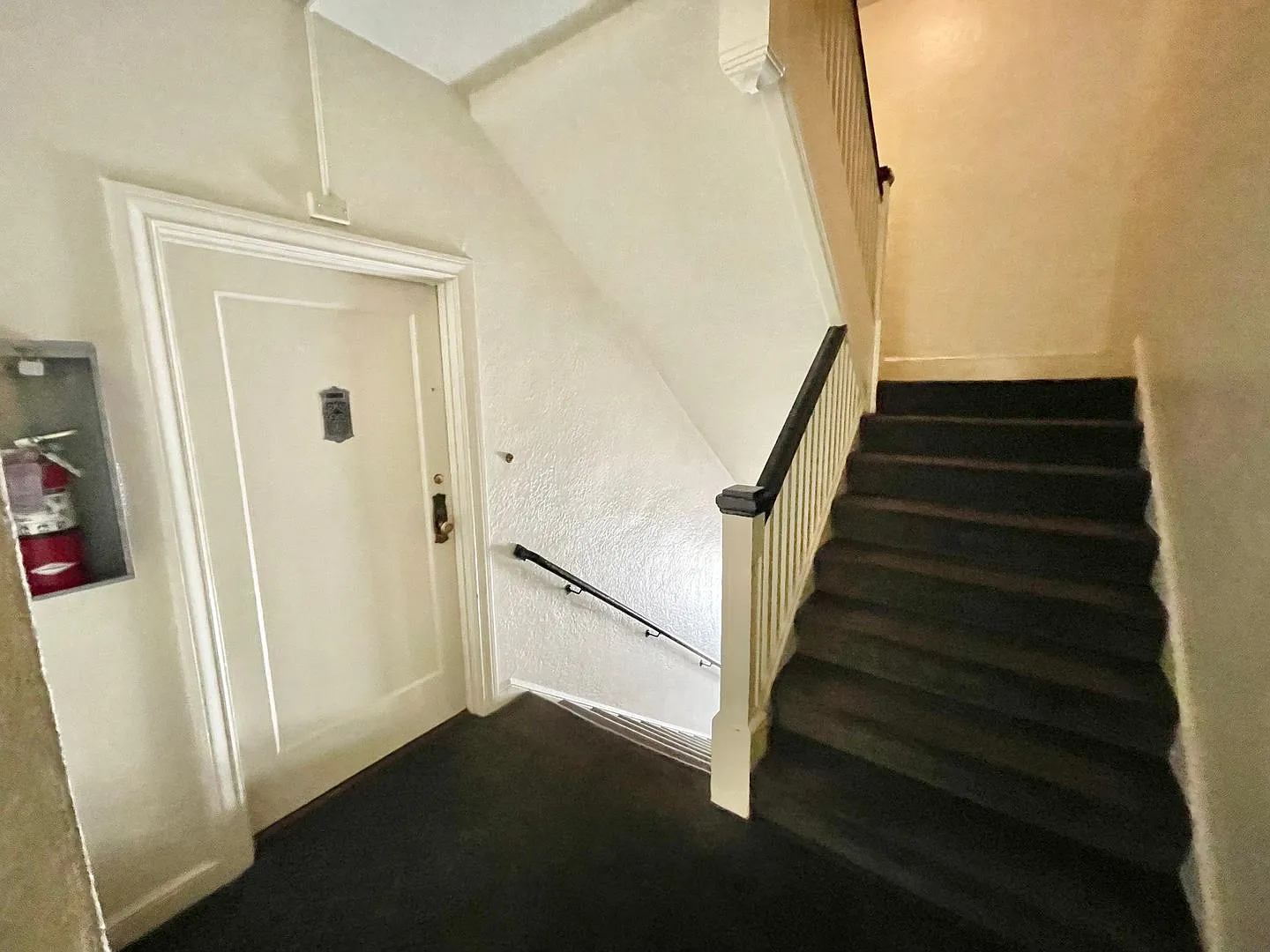 1261 Broderick Street — Photo 4