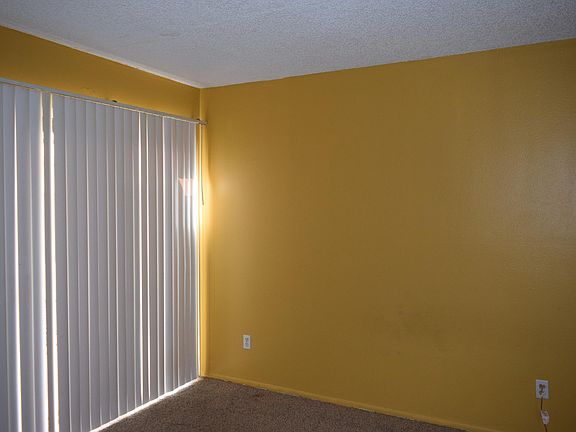 5th image of 1470 Sheafe Ave NE APT 103