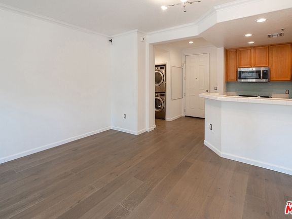 5th image of 13075 Pacific Promenade APT 113
