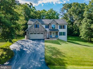 360 Bradley Ln, Shippensburg, PA 17257