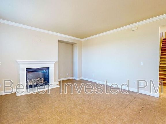 2nd image of 1221 Castellana Ln