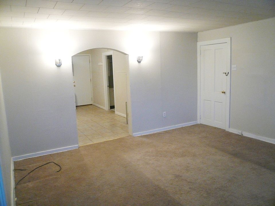 2nd image of 421 Geary Ave