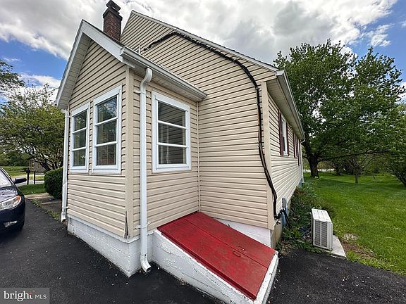 5th image of 4415 Guitner Rd