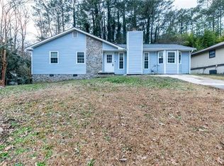 4015 Tanglewood Rd, Snellville, GA 30039