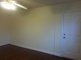 4600 Hillside Rd SE APT 4, Washington, DC 20019