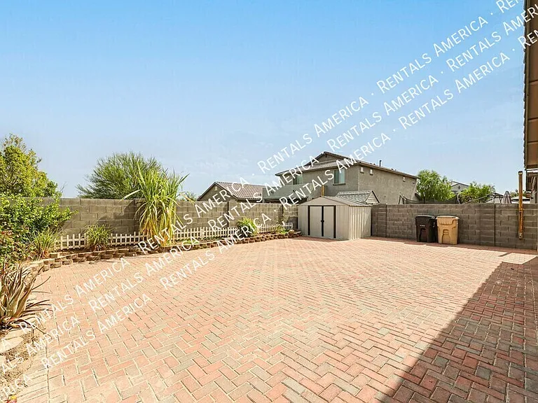 9820 W Sanna St — Photo 6